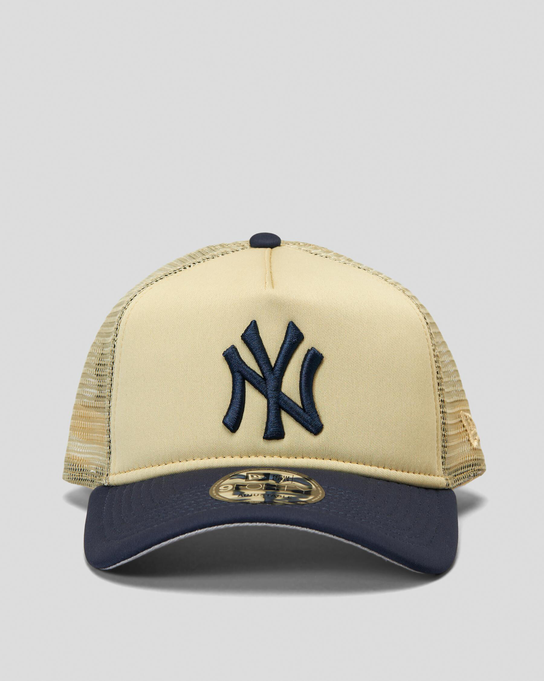 New Era New York Yankees 9Forty A-Frame Trucker Cap In Vegas Gold