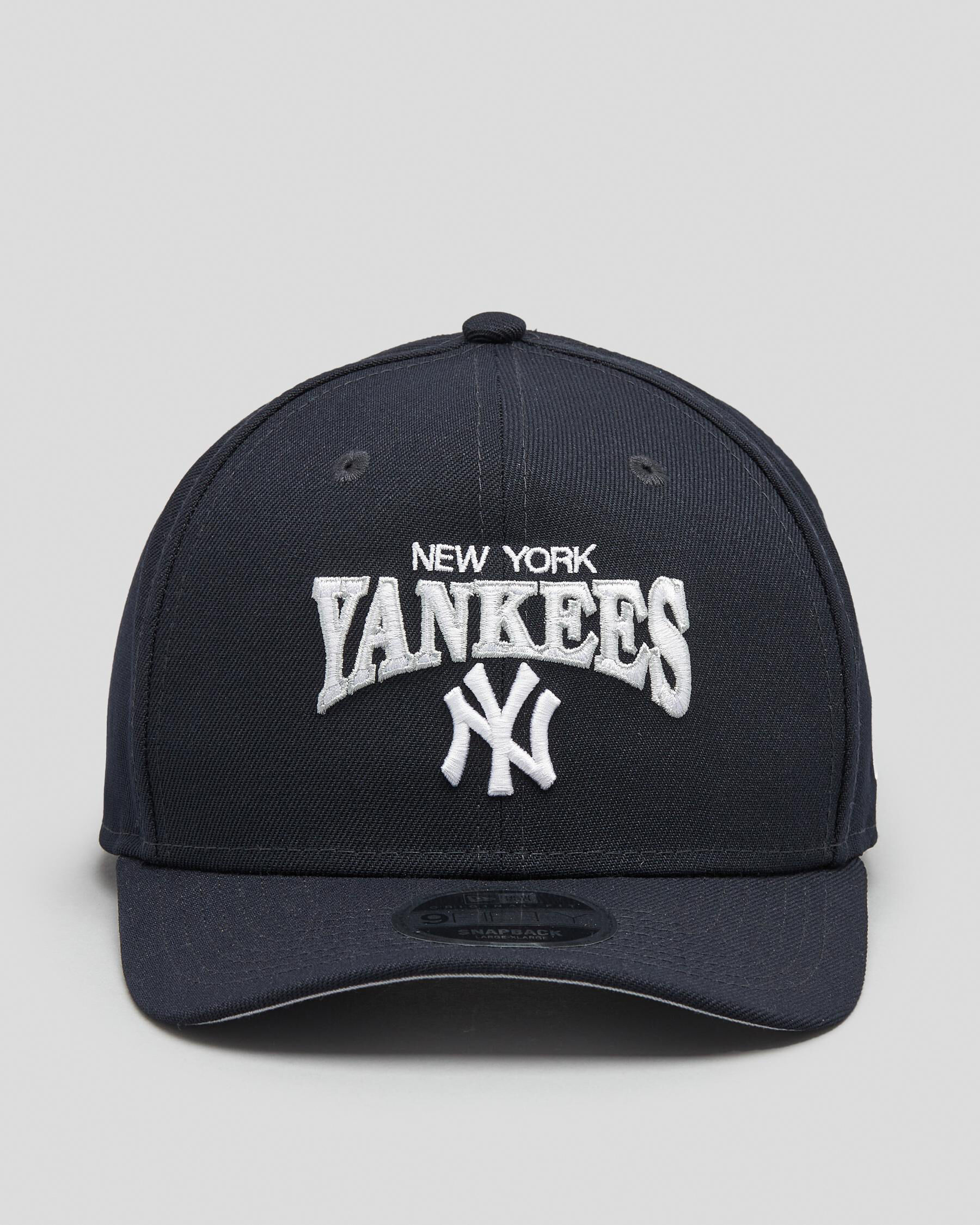 Shop New Era New York Yankees Team Arch 9Fifty Snapback Cap In Official ...