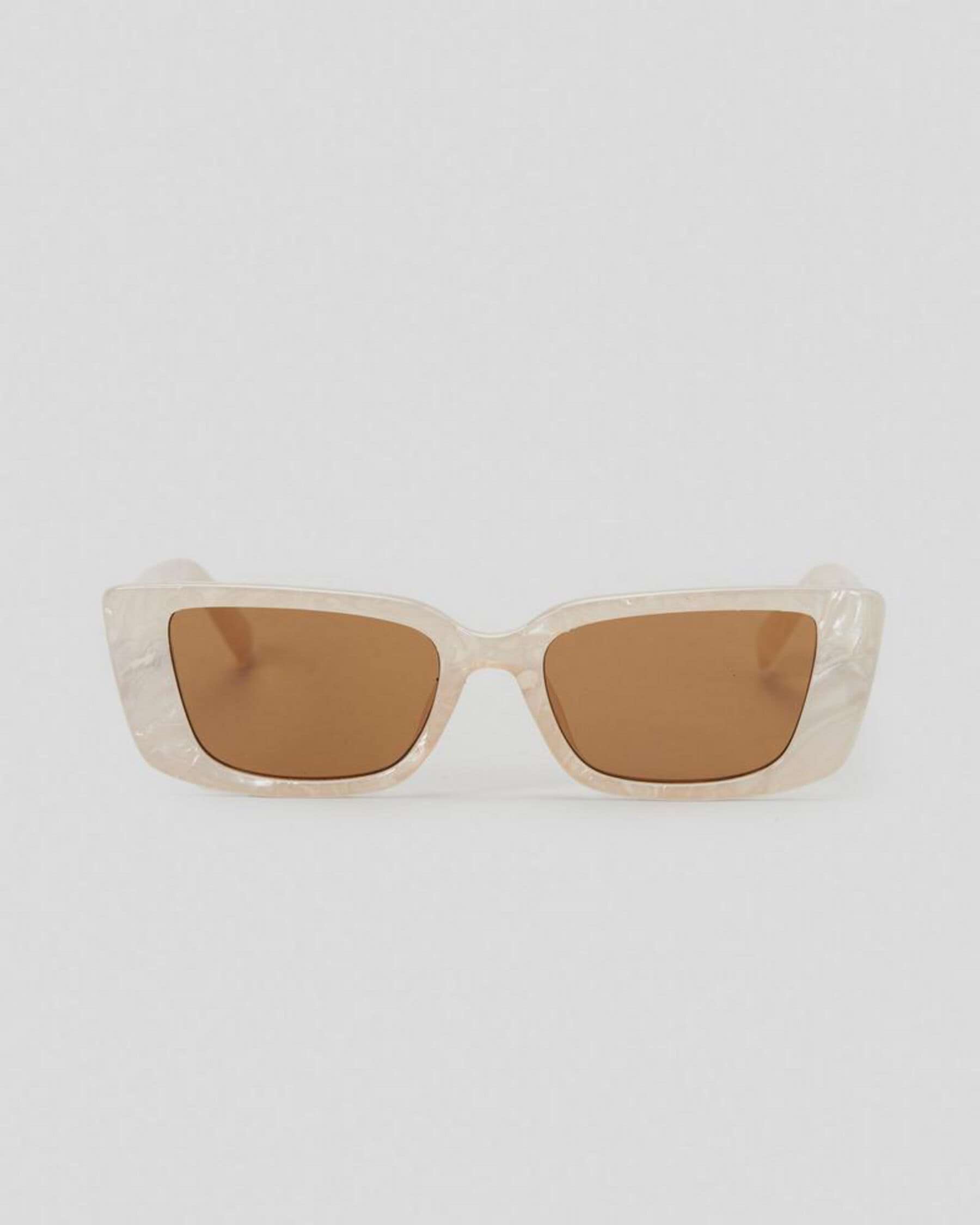 City store beach glasses