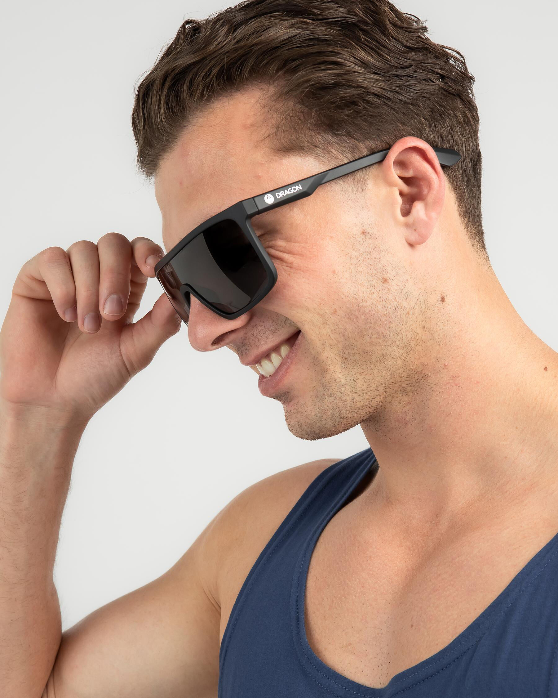 How Polarised Sunglasses Reduce Glare :: Eye Health Central