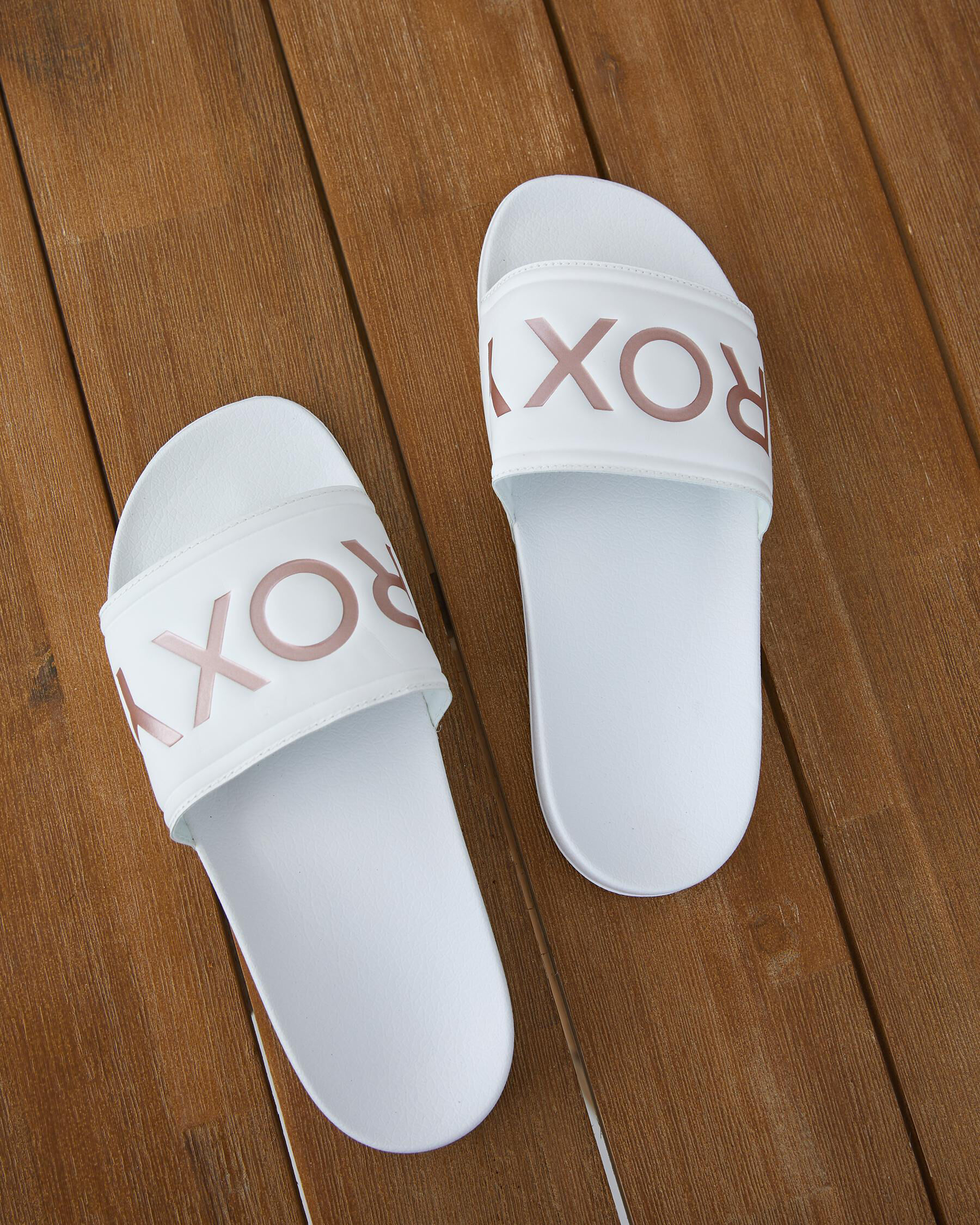 Roxy cheap white sandals