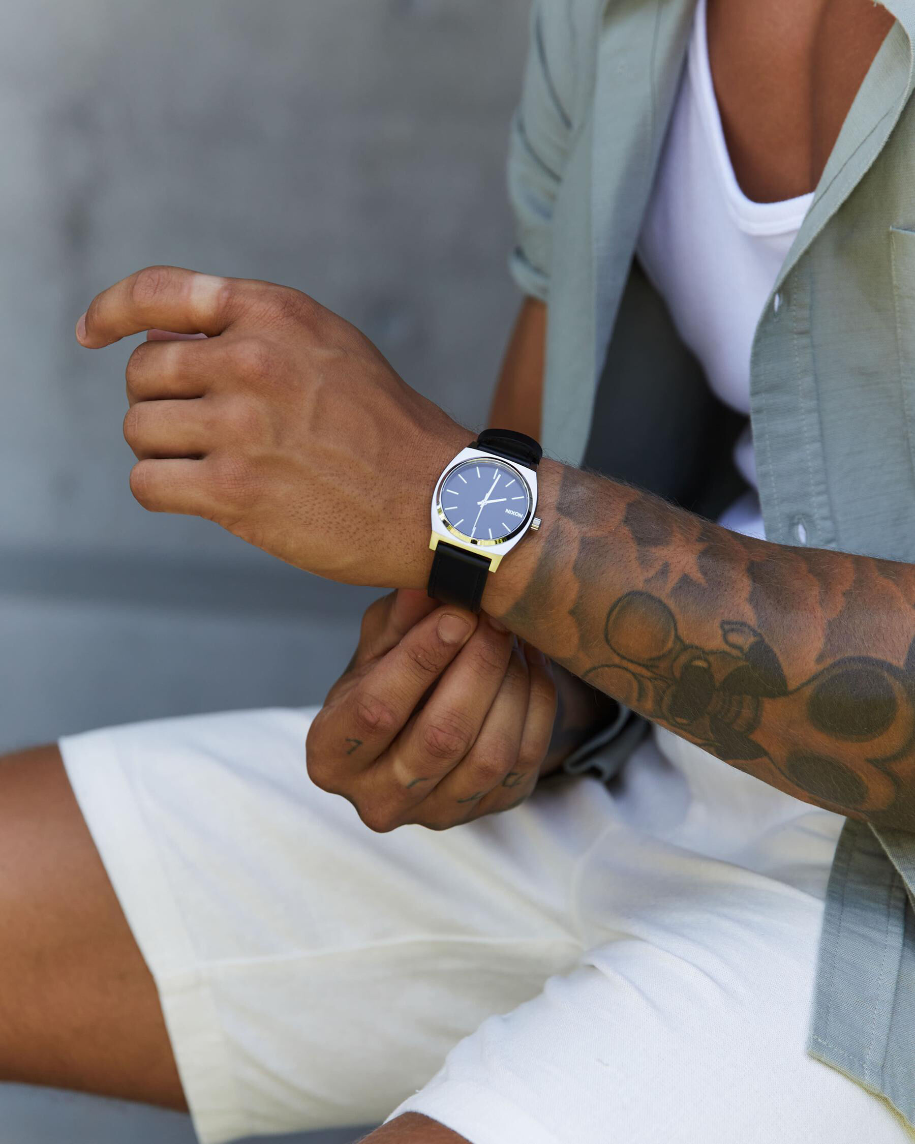 City beach shop nixon watch