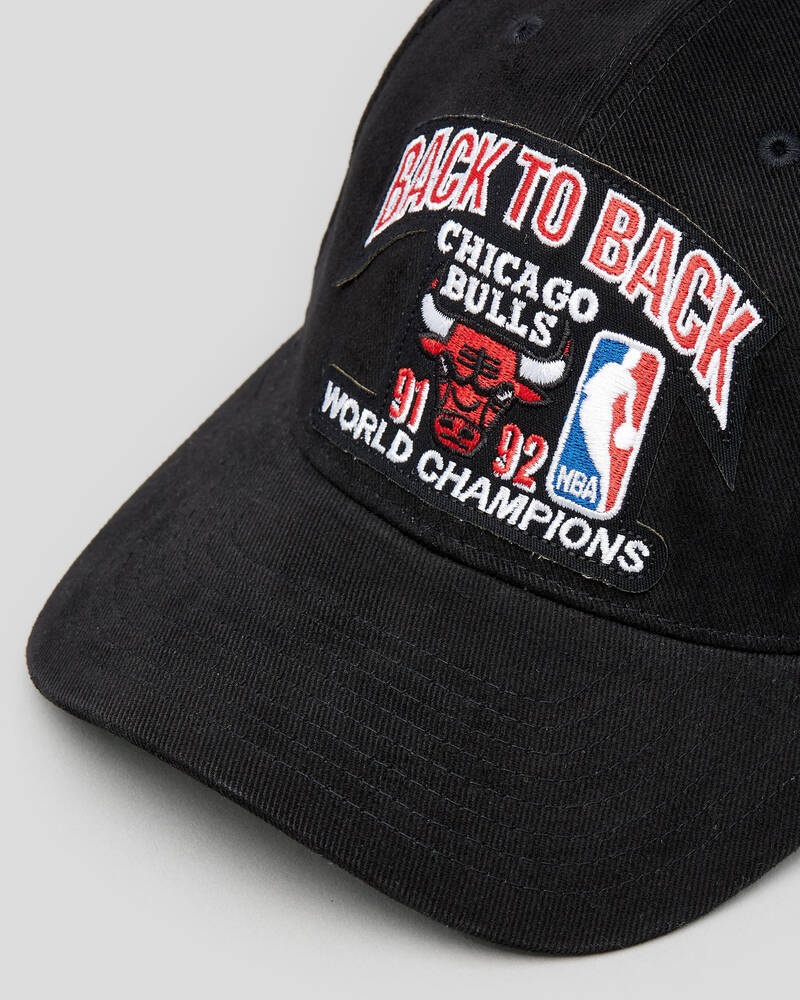 Mitchell & Ness 91-92 Chicago Bulls Champions Cap for Mens