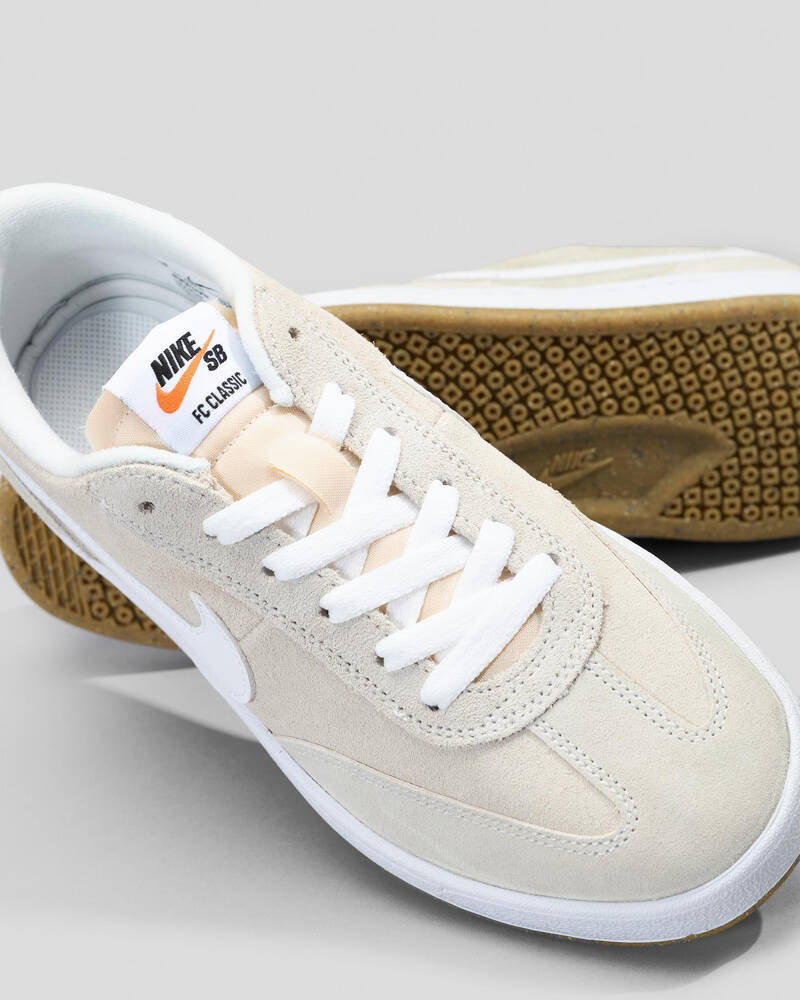 Nike Womens SB FC Classic Shoes for Womens