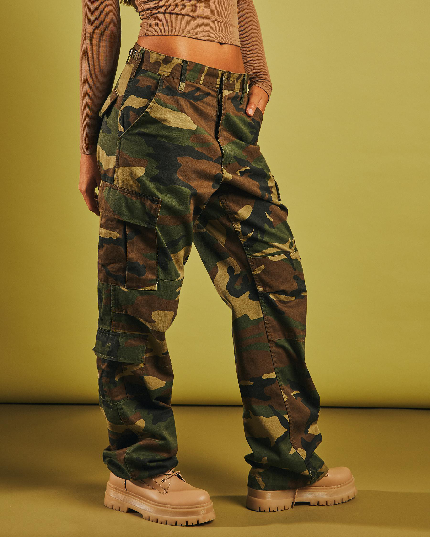 Rothco Vintage Paratrooper Fatigue Pants In Woodland Camo - Fast ...