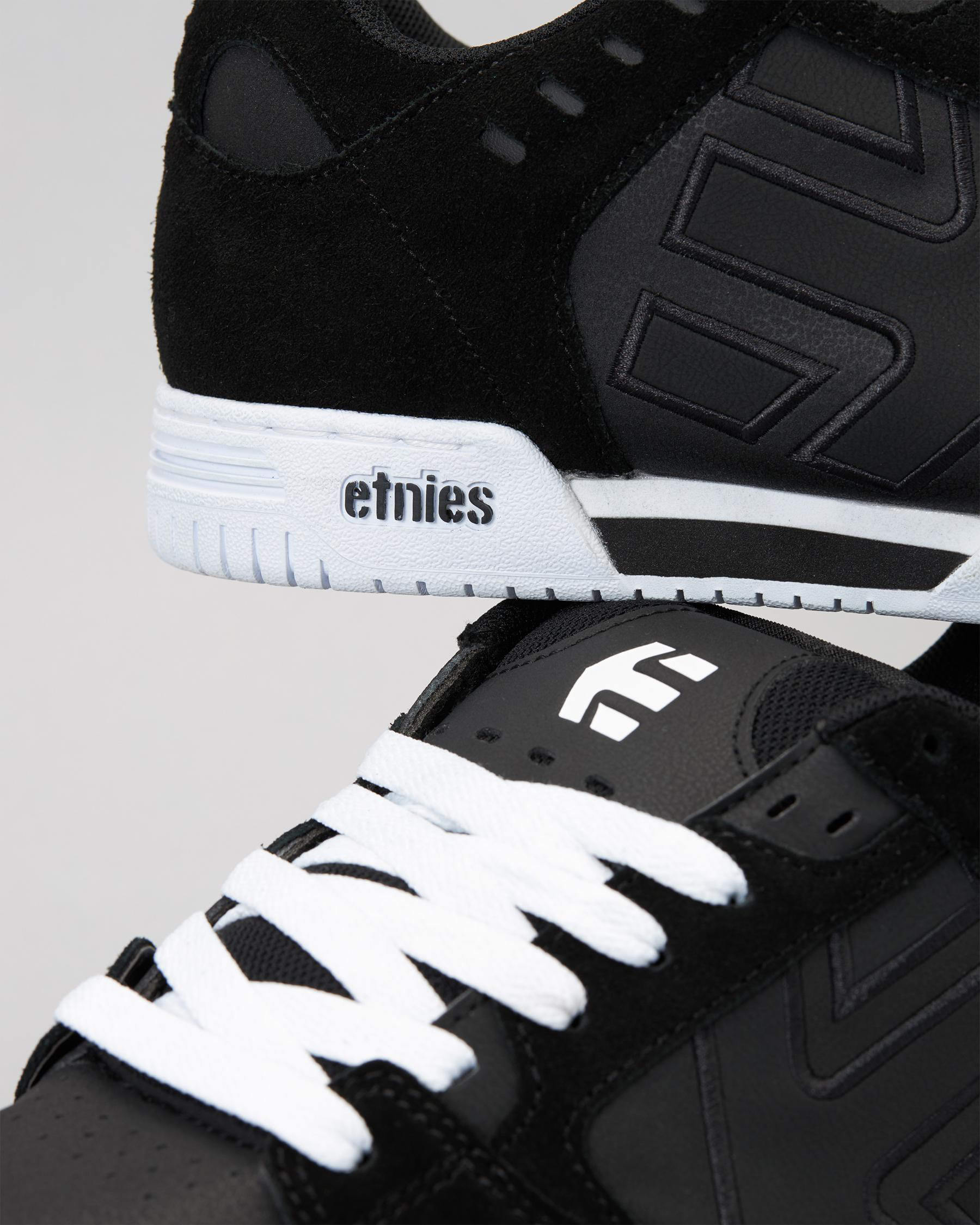 Shop Etnies Faze Shoes In Black/white - Fast Shipping & Easy Returns ...