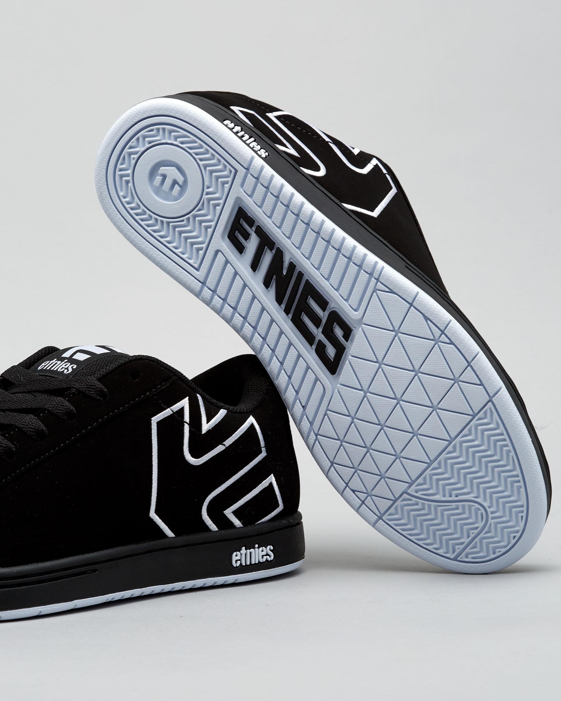 Etnies Kingpin 2 Shoes In Black/black/white - Fast Shipping & Easy ...