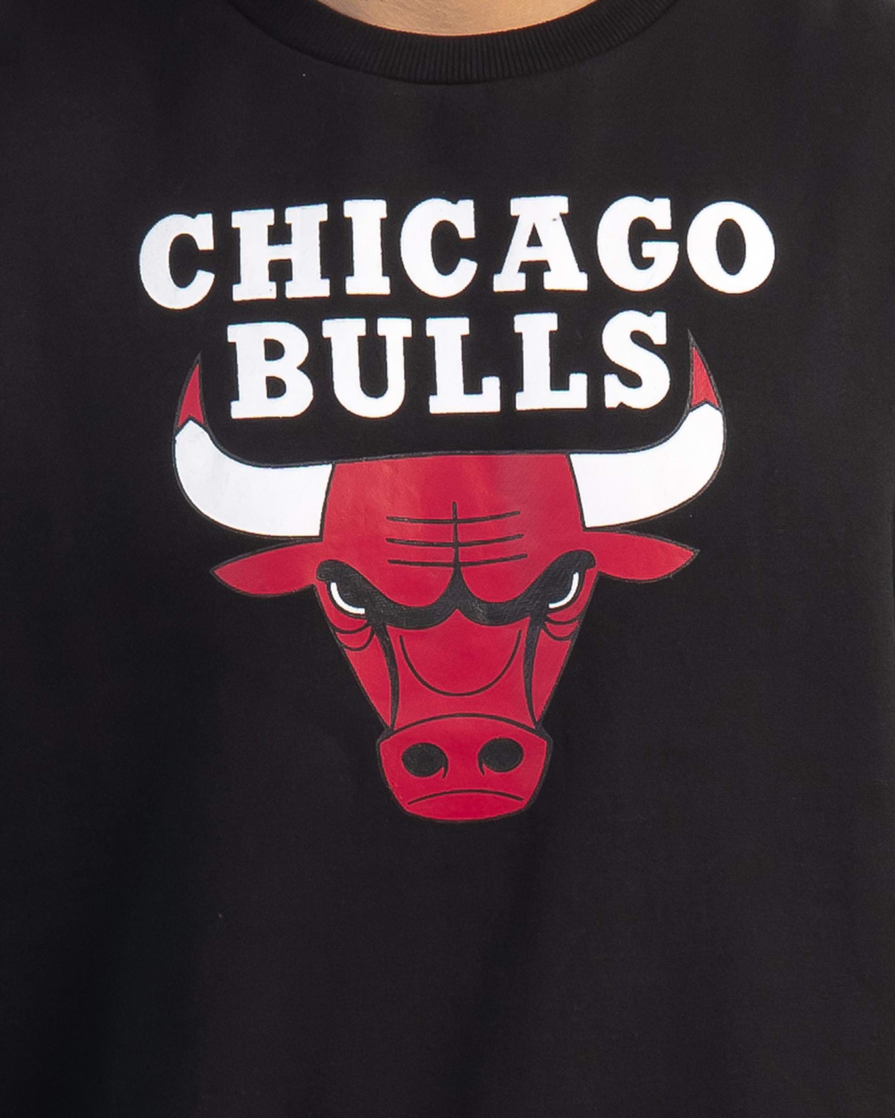 Shop Majestic Chicago Bulls Logo Crew Sweatshirt In Black - Fast ...