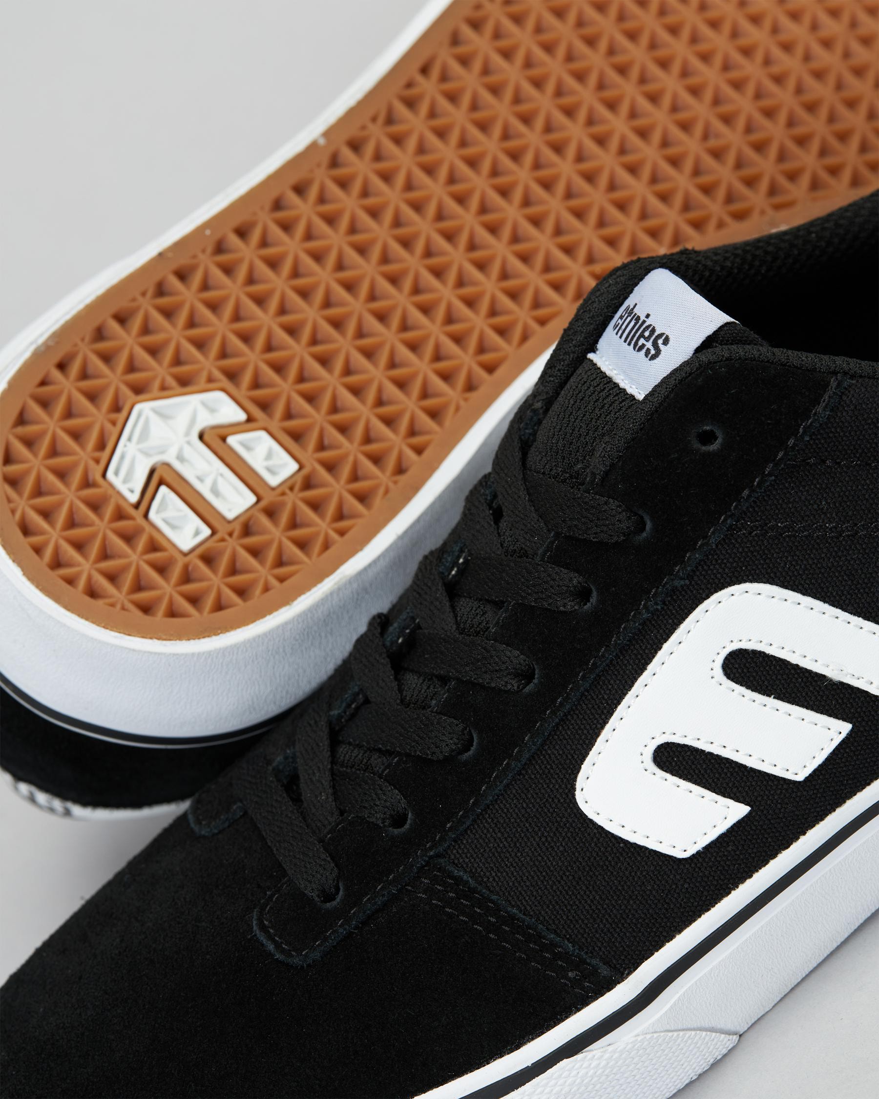 Shop Etnies Calli Vulc Shoes In Black/white - Fast Shipping & Easy ...