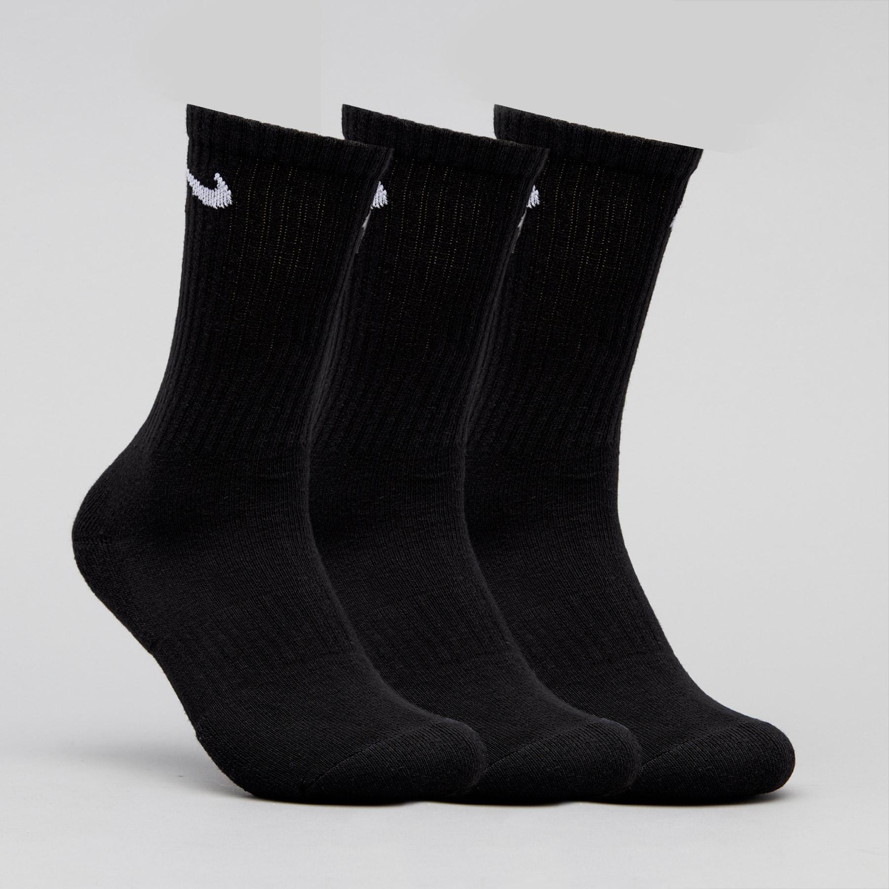 Shop Nike Everyday Cushion Crew Socks In Black/white - Fast Shipping ...