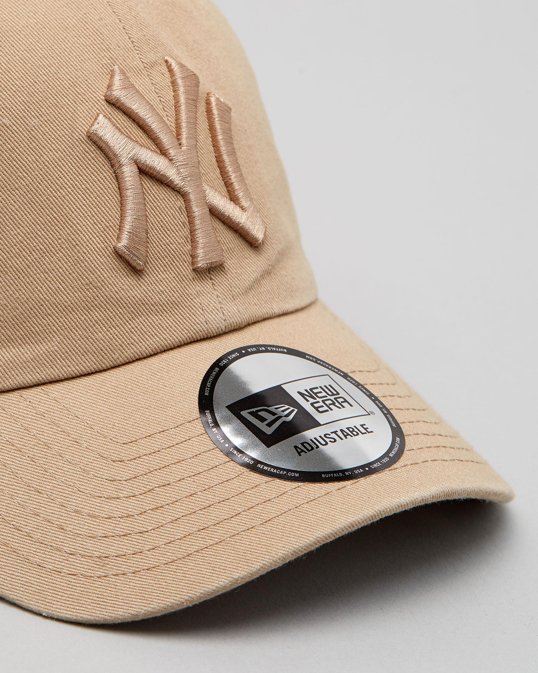 New Era 9Forty Strapback Cap - New York Yankees camel beige