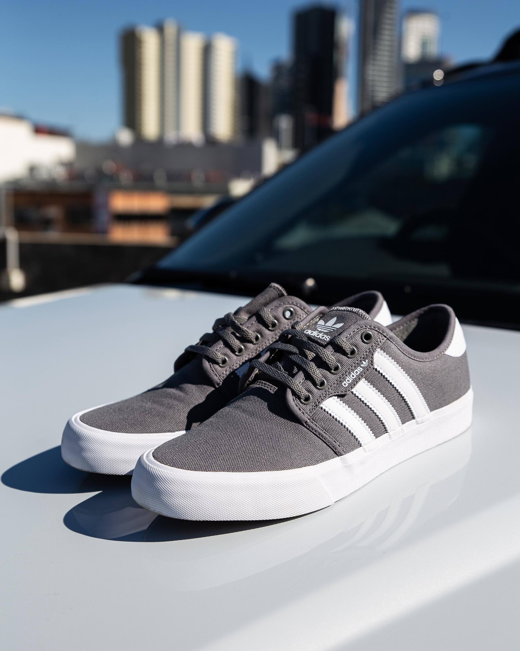 Shoes Beach XT City FREE* Shipping Returns - In Grey/white & States Easy Seeley United Adidas -