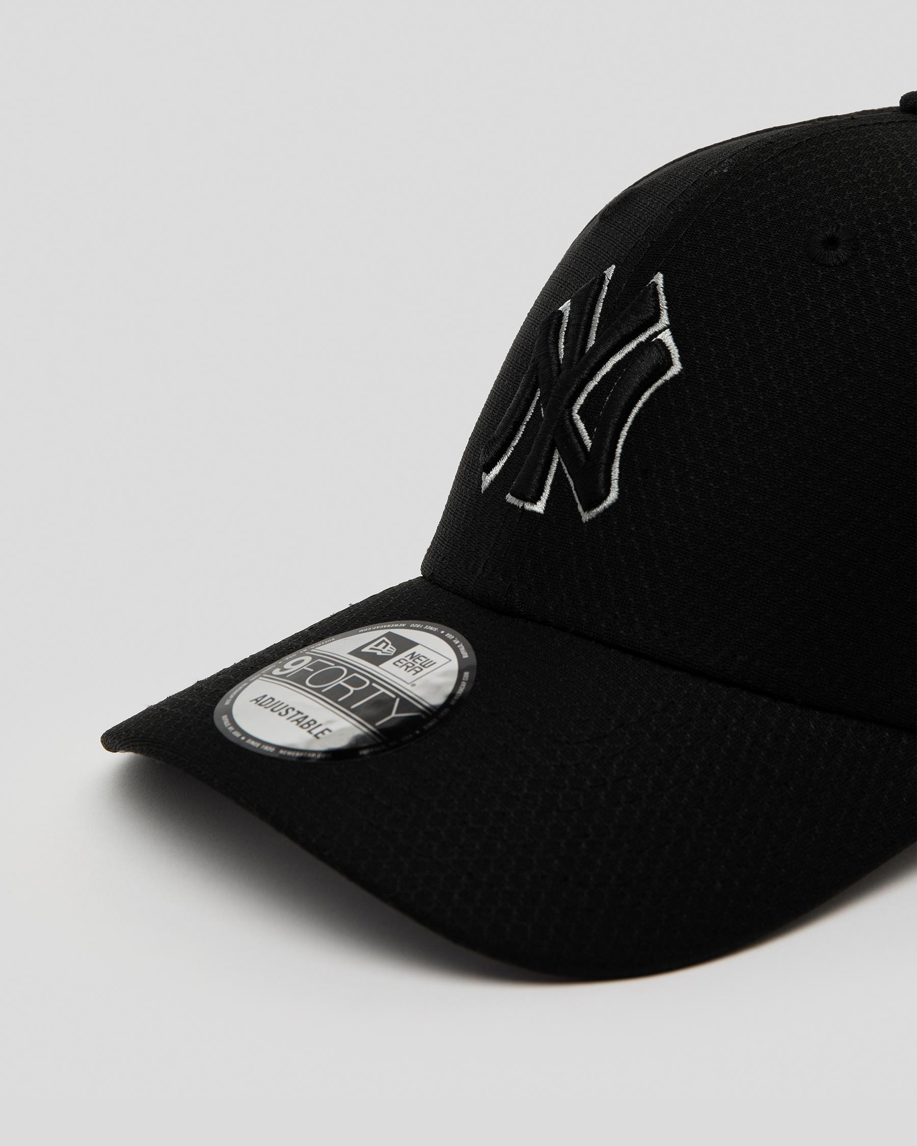 Shop New Era New York Yankees 9- Forty Hex CMYK Cap In Black - Fast ...